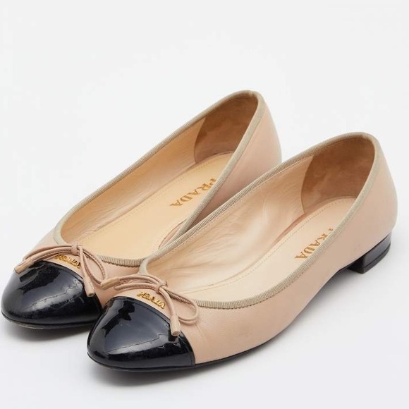 Prada Nappa Vernice Cap Toe Logo Bow Ballerina Flats 37 US 7 - Nude Black - Picture 1 of 4
